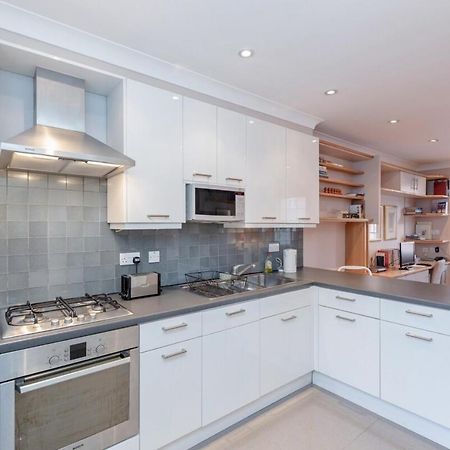 Beautiful 1 Bedroom Apartment In Victoria London Luaran gambar