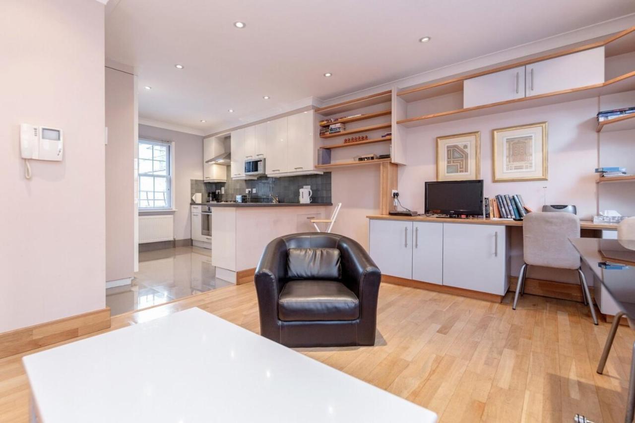 Beautiful 1 Bedroom Apartment In Victoria London Luaran gambar