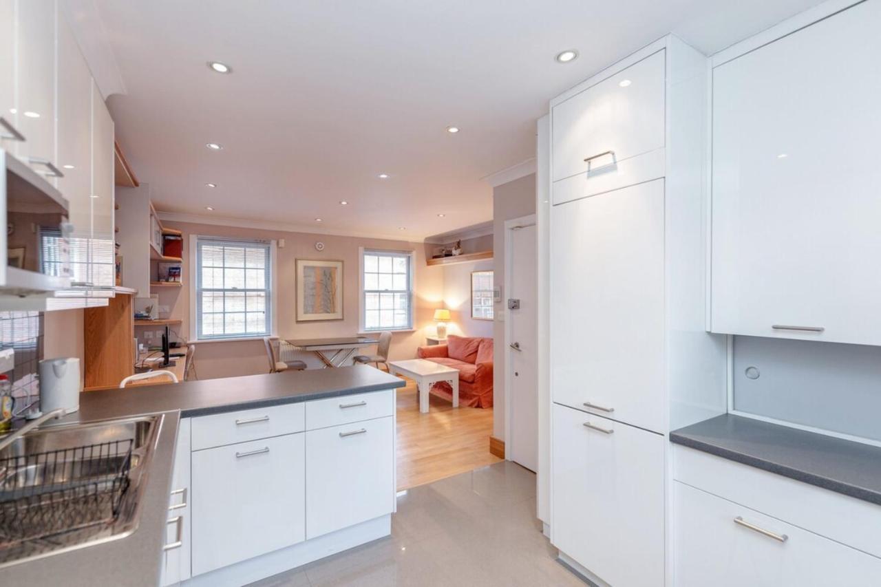 Beautiful 1 Bedroom Apartment In Victoria London Luaran gambar